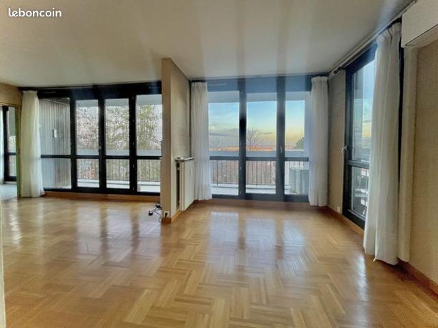Appartement 5 pièces 97 m²