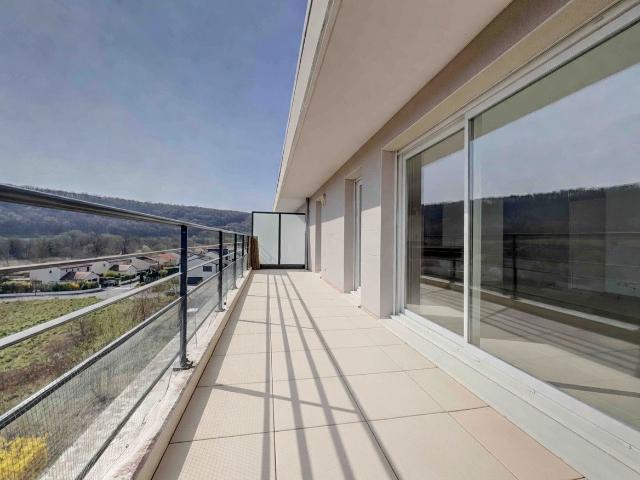 Appartement 5 pièces 97 m²