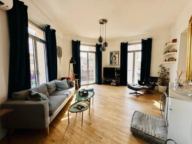 Appartement 5 pièces 97 m²