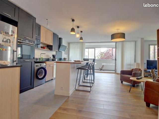 Appartement 5 pièces 97 m²
