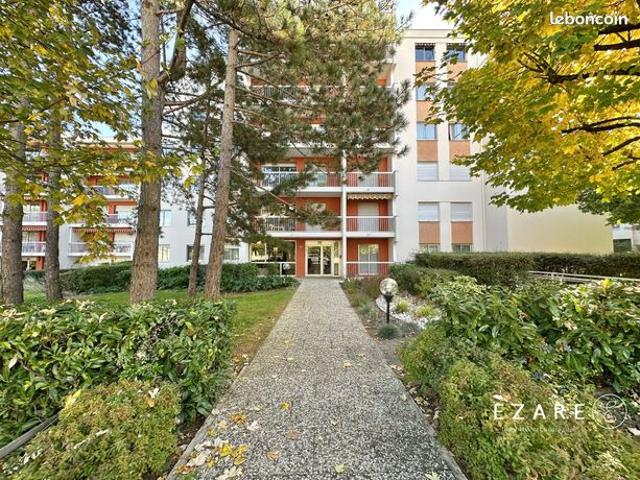 Appartement 5 pièces 97 m²