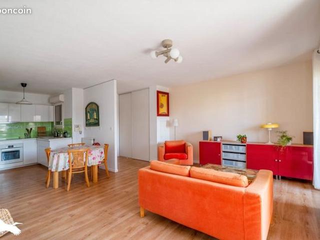 Appartement 5 pièces 97 m²