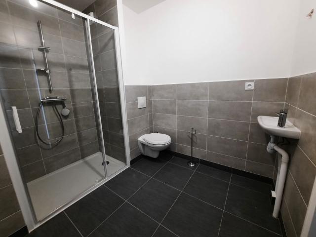 Appartement 5 pièces, 94 m² à louer à Saint Herblain 44800