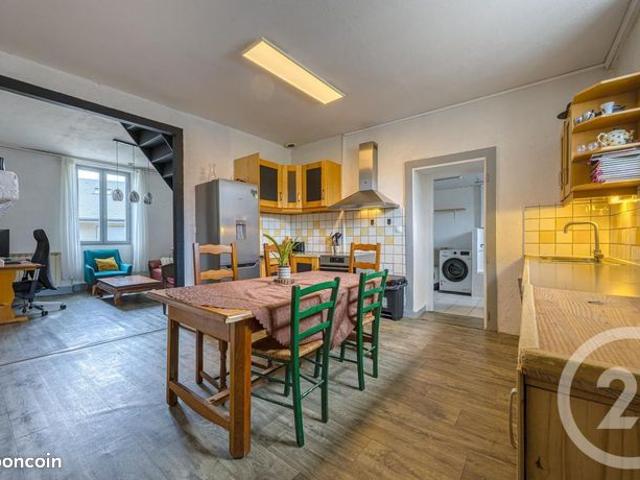 Appartement 5 pièces 94 m²