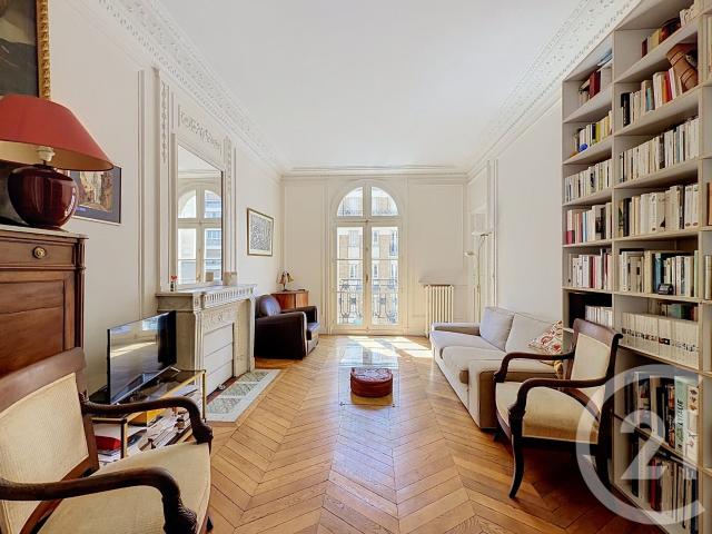 Appartement 5 pièces 94 m²