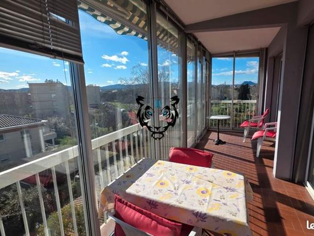 Appartement 5 pièces 94 m²