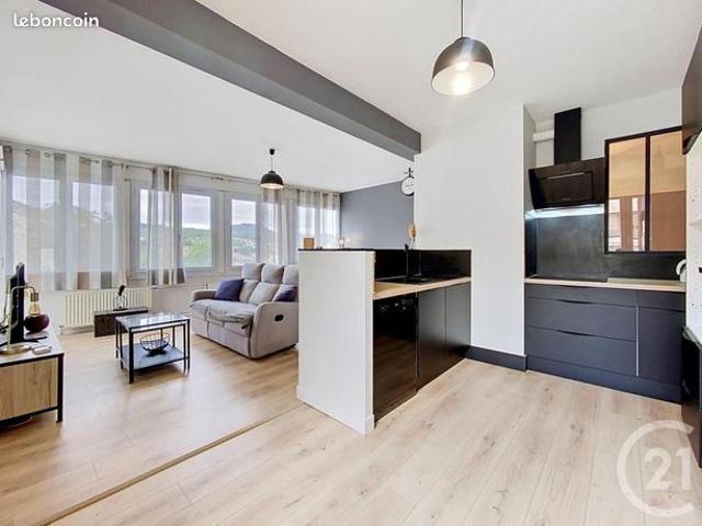 Appartement 5 pièces 94 m²