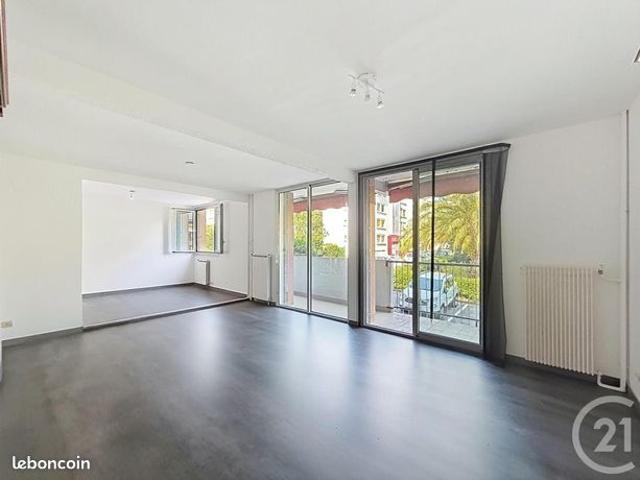 Appartement 5 pièces 94 m²