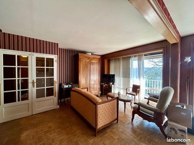 Appartement 5 pièces 94 m²