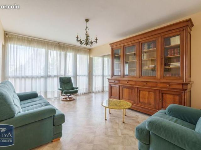 Appartement 5 pièces 94 m²