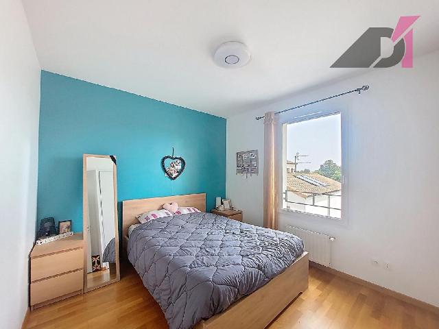 Appartement 5 pièces, 95 m² à louer à Charnay lès Mâcon 71850