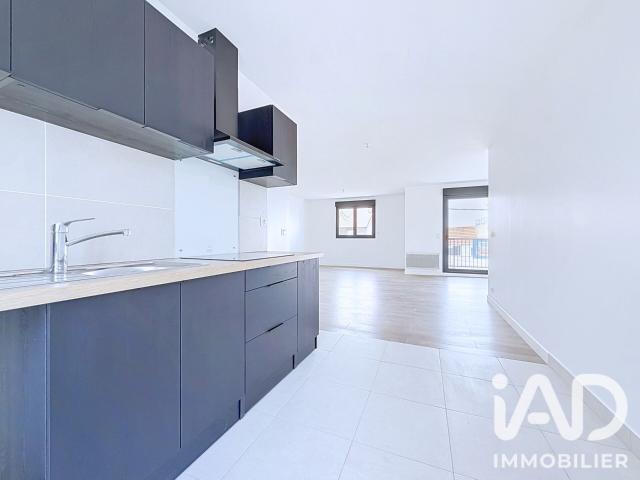 Appartement 5 pièces, 95 m² à louer à Draveil 91210