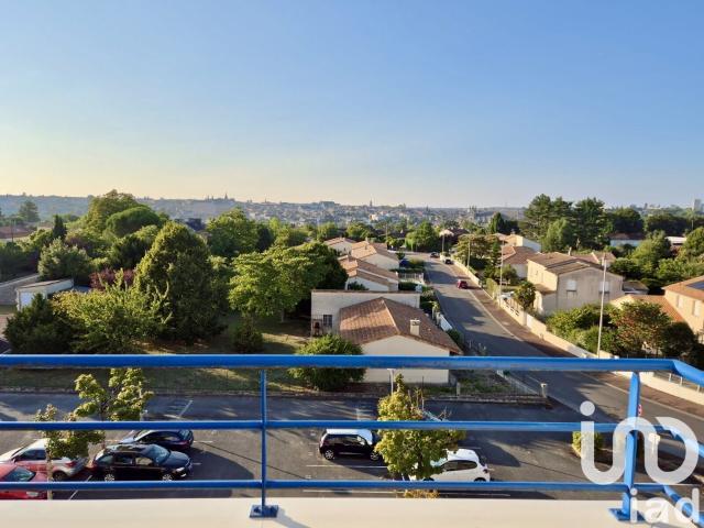 Appartement 5 pièces, 95 m² à louer à Poitiers 86000