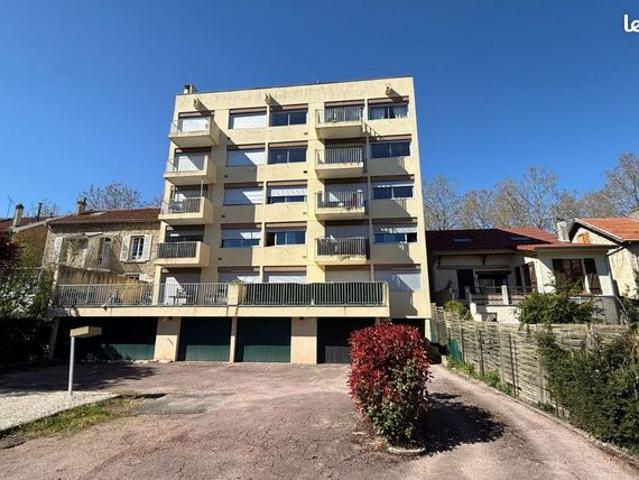 Appartement 5 pièces 95 m²