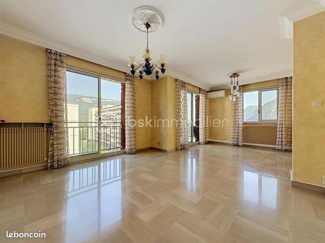Appartement 5 pièces 95 m²
