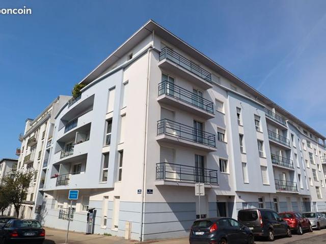 Appartement 5 pièces 95 m²