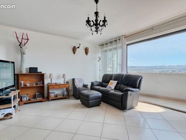 Appartement 5 pièces 95 m²