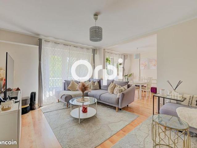 Appartement 5 pièces 95 m²
