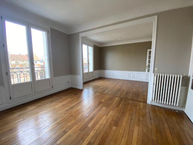 Appartement 5 pièces, 96 m² à louer à Reims 51100