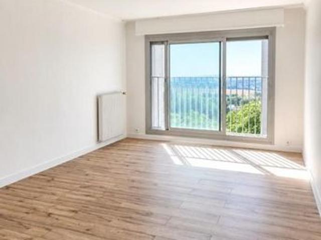 Appartement 5 pièces 96 m²