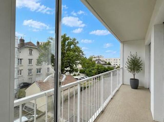 Appartement 5 pièces 96 m²