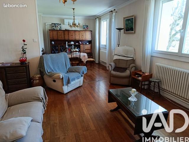 Appartement 5 pièces 96 m²