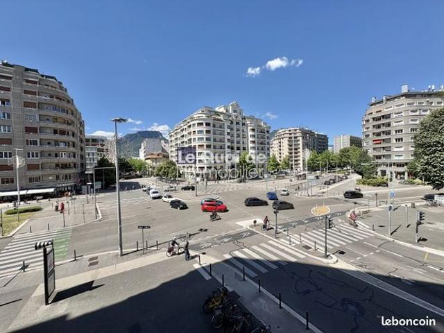 Appartement 5 pièces 96 m²