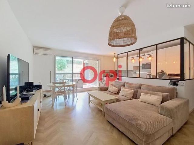 Appartement 5 pièces 96 m²