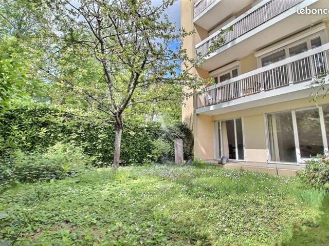 Appartement 5 pièces 96 m²