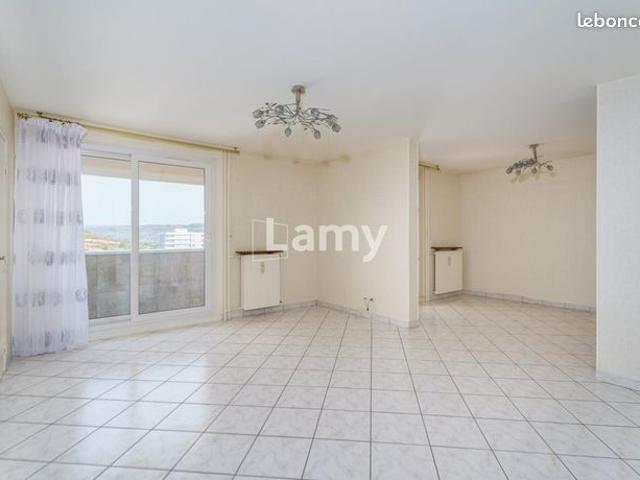 Appartement 5 pièces 96 m²