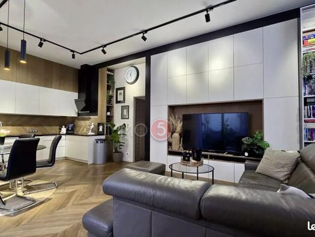 Appartement 5 pièces 98 m²