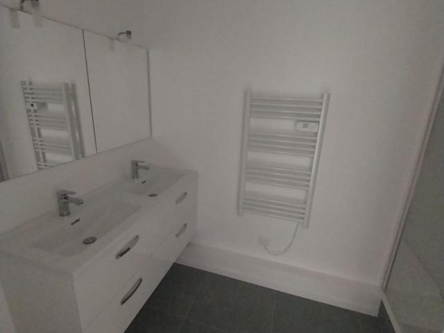 Appartement 5 pièces, 99 m² à louer à Le Mée sur Seine 77350