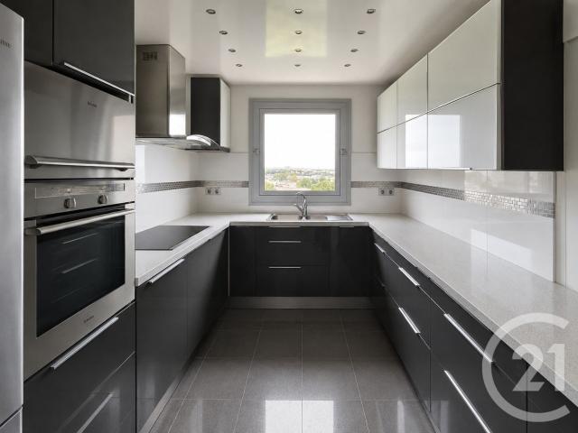 Appartement 5 pièces 99 m²