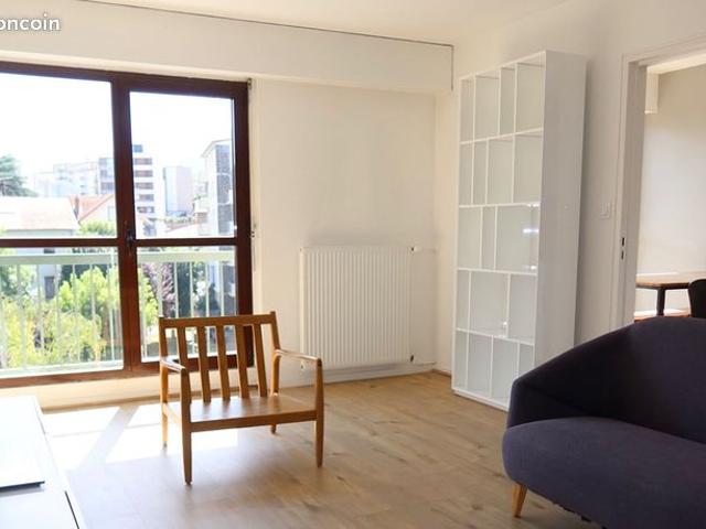 Appartement 5 pièces 99 m²