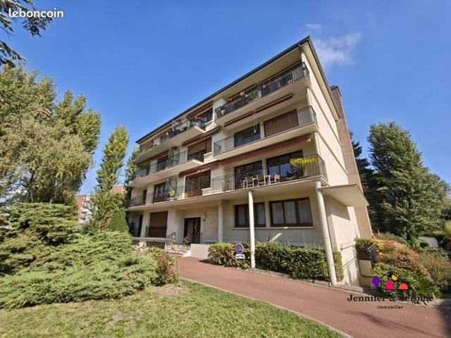 Appartement 5 pièces 99 m²