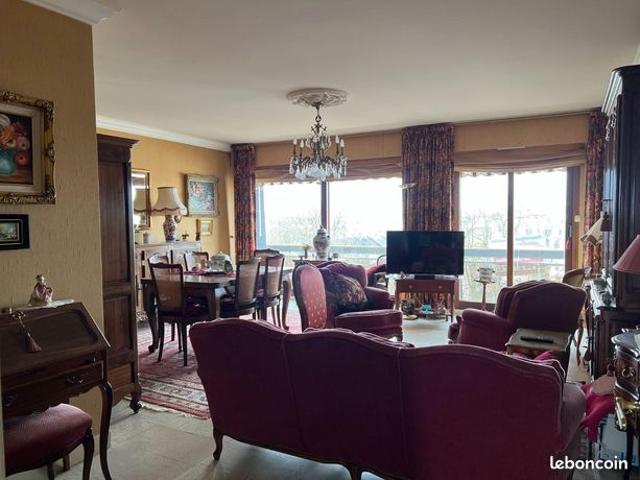 Appartement 5 pièces 100 m²
