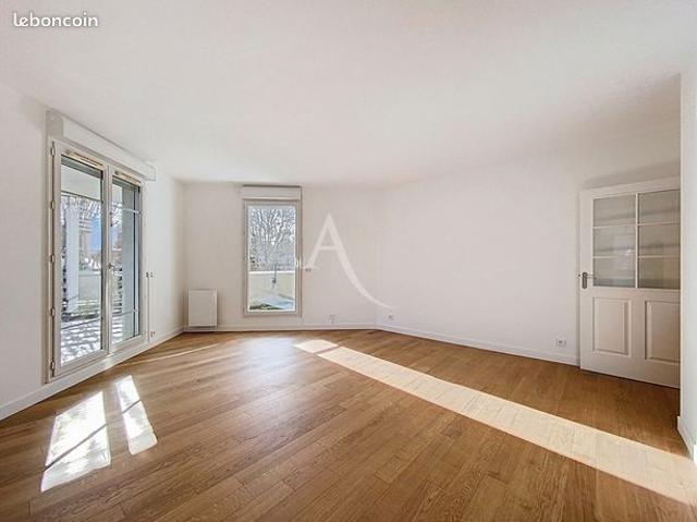 Appartement 5 pièces 100 m²