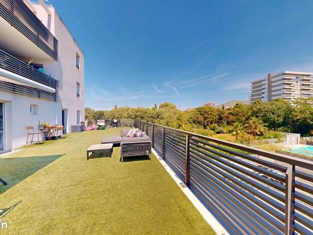 Appartement 5 pièces 100 m²
