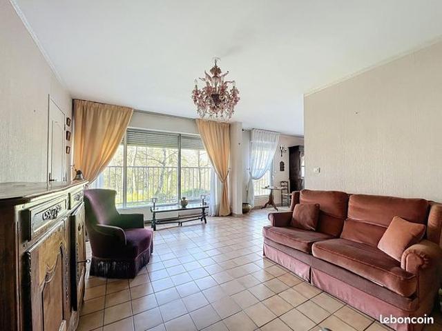 Appartement 5 pièces 100 m²