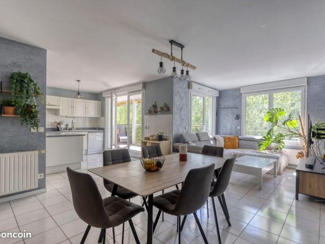 Appartement 5 pièces 100 m²