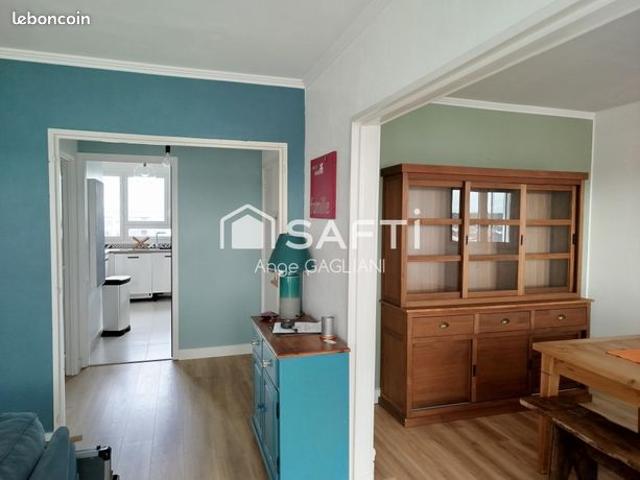 Appartement 5 pièces 100 m²