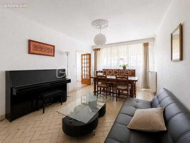 Appartement 5 pièces 100 m²