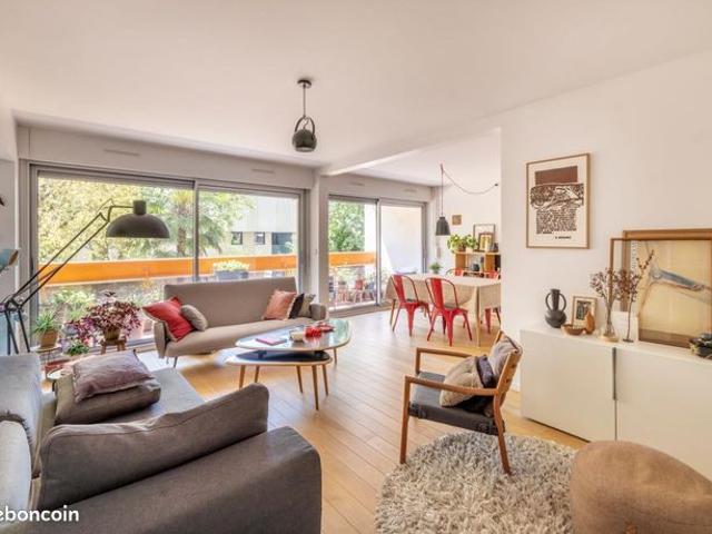 Appartement 5 pièces 100 m²