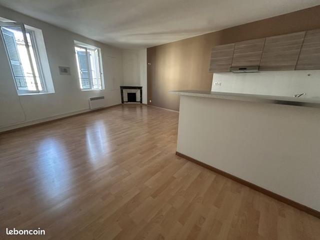 Appartement 5 pièces 100 m²