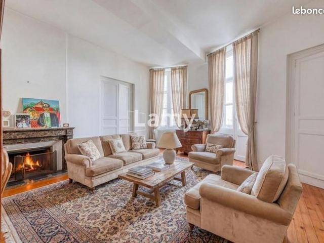 Appartement 5 pièces 100 m²