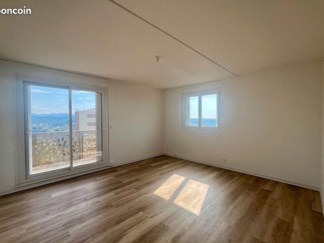 Appartement 5 pièces 100 m²