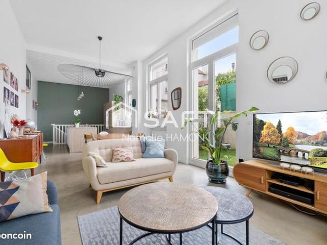 Appartement 5 pièces 100 m²