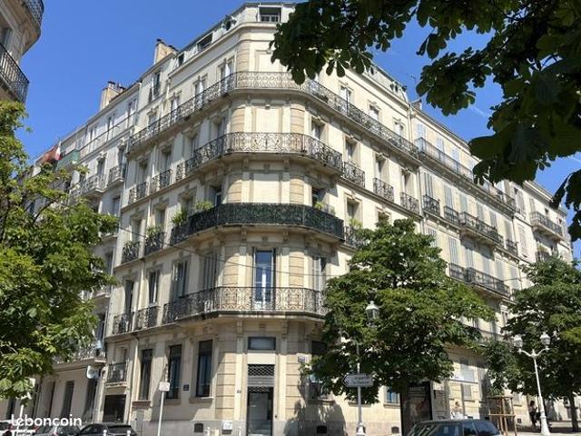 Appartement 5 pièces 100 m²