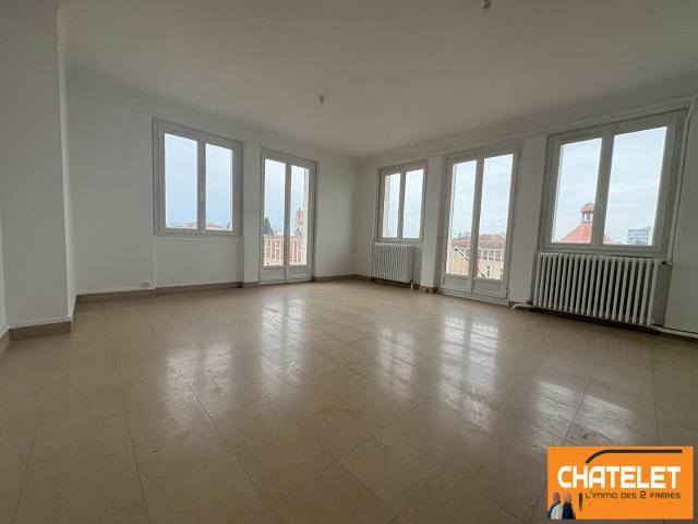 Appartement 5 pièces 100 m²