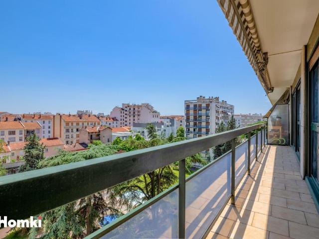 Appartement 5 pièces 100 m²